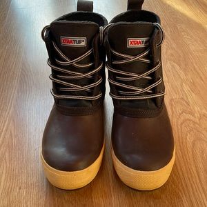 Xtratuff lace up boots